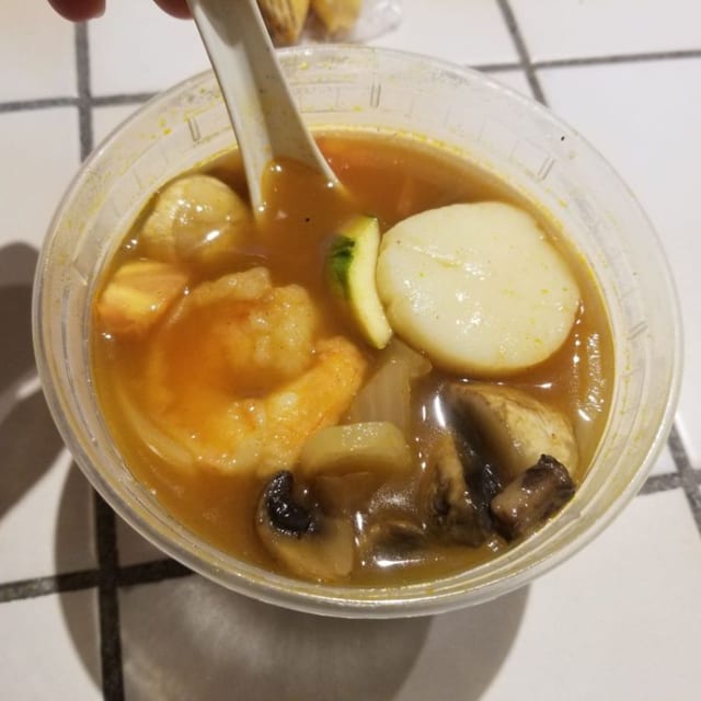 Lemongrass Hot & Sour Soup SM.